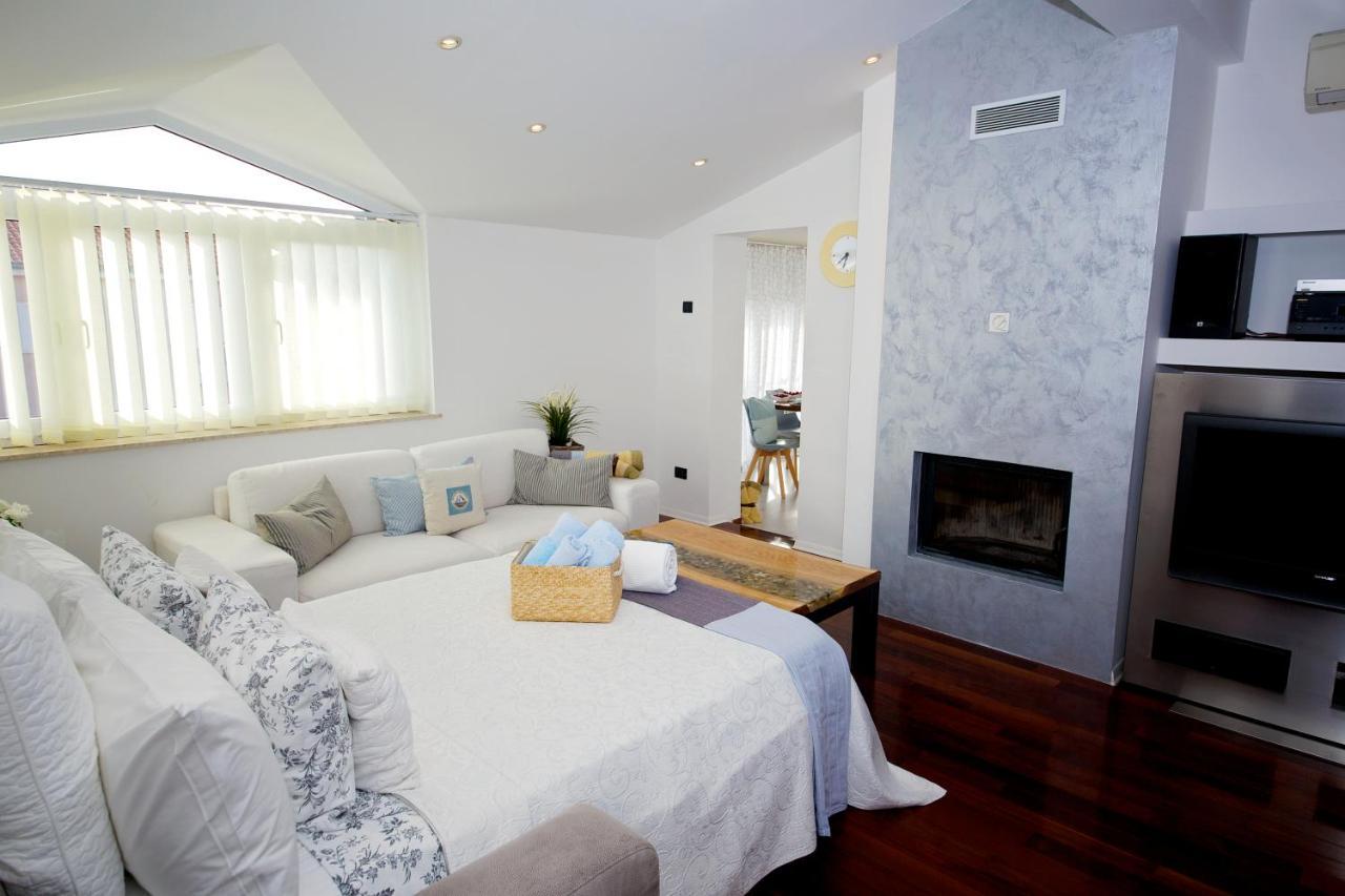 Apartment Leonardo Rovinj Luaran gambar